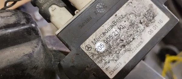 Suporte de para-choque traseiro com sensores para GLC W253 SUV A2538852101 image 3