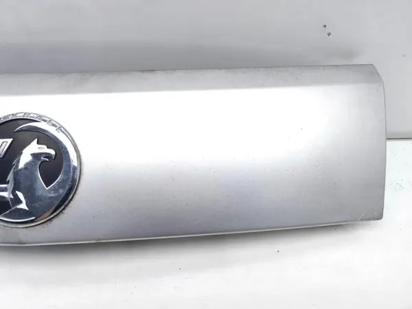 Vauxhall Antara Luz da Placa Traseira OEM 96661344 image 3