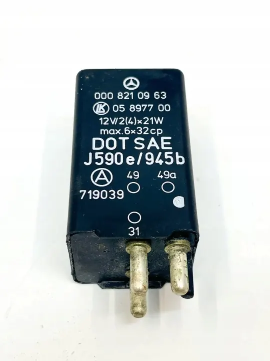 Relä OEM A0008210963 för Mercedes-Benz SL R107 image 2