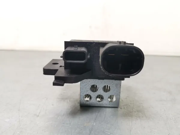 Renault Fläktrelä OEM FBZ15377 - Begagnat Skick image 3