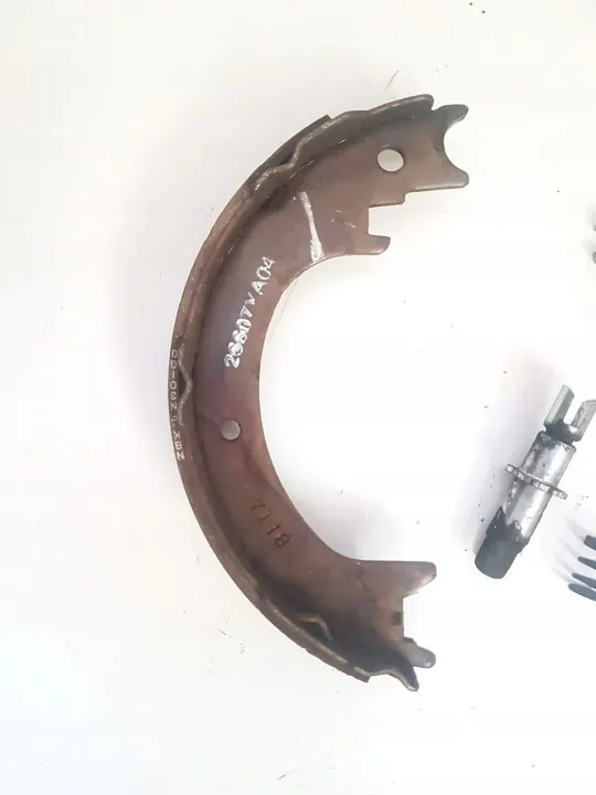 Sapatas de travão de mão OEM 26694XA00A Subaru Tribeca image 4