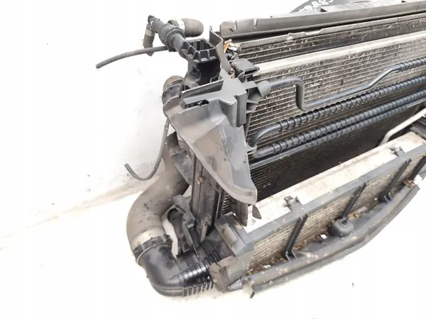 Mercedes-Benz C-Class Koelventilator OE A2045000393 image 2