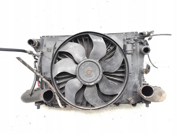 Mercedes-Benz C-Class Koelventilator OE A2045000393 image 5