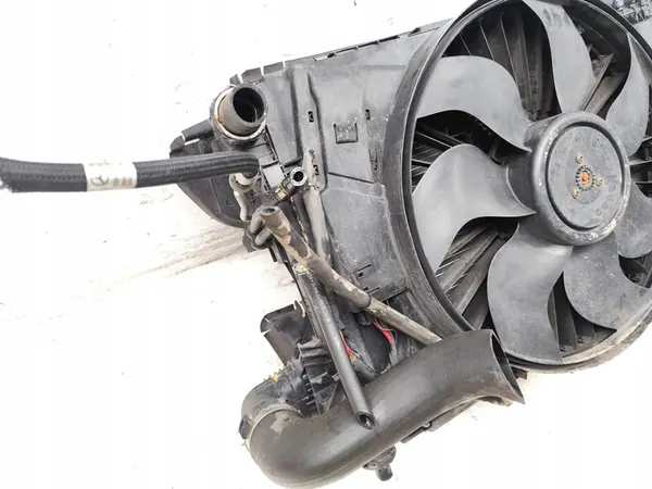 Mercedes-Benz C-Class Koelventilator OE A2045000393 image 7