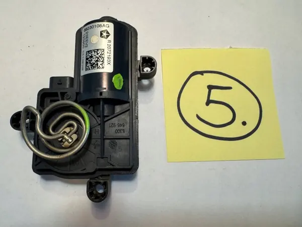 OEM 68230108AG Actuateur échappement actif 2015+ image 9