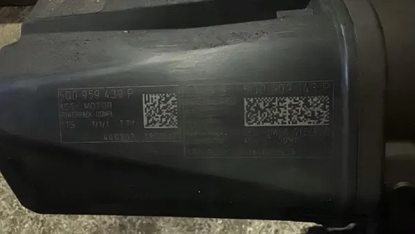 Volkswagen OE Caixa de Direção 5Q0959439P image 2