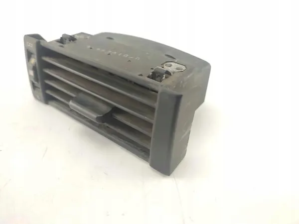 Oikea tuuletusritilä OEM 420025 Mercedes E W124 image 5