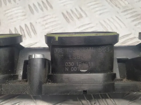 Audi S5 Ansaugkrümmer links 06E133109AL image 2