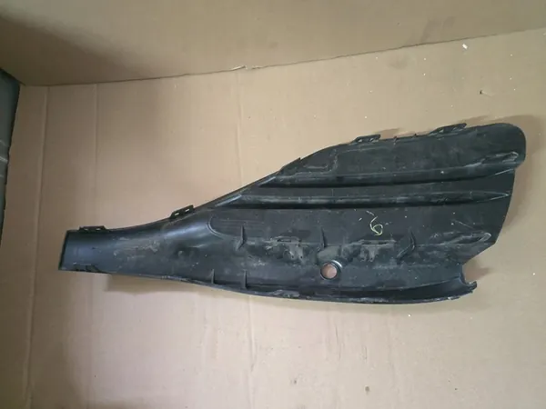 GRILLE DE PARCHOQUE AVANT GAUCHE MERCEDES C CLASS W206 AMG A2068854105 image 2