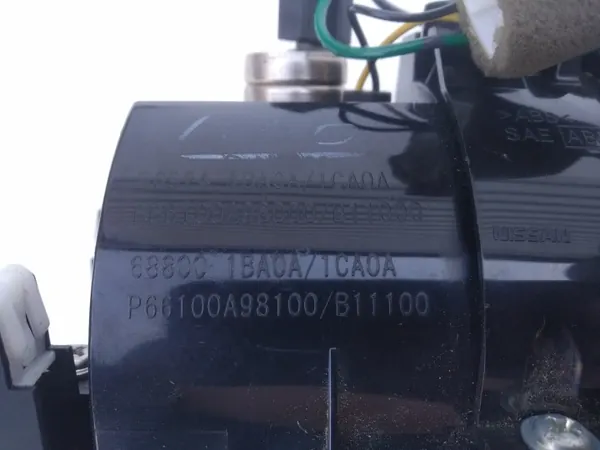 Cinzeiro OEM 969241BA0A para Infiniti QX70 FX image 4