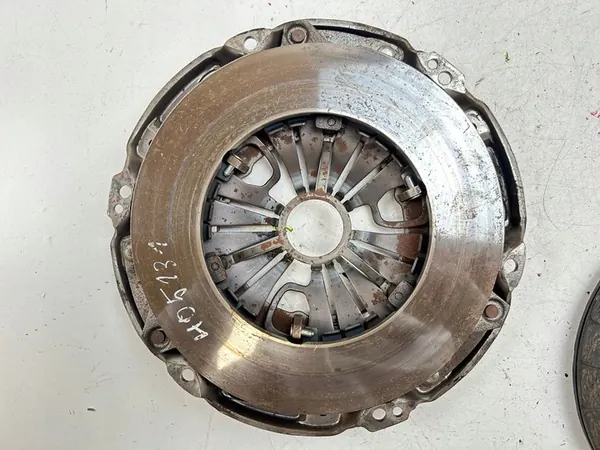 Kytkinkokonaisuus Mercedes-Benz Sprinter W906 2014 image 4