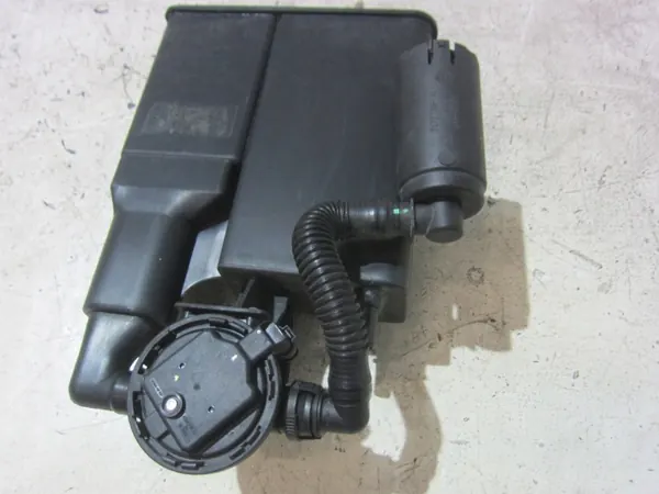 BMW 7 F01 F02 N55 Koolstoffilter OEM 16137185153 image 4
