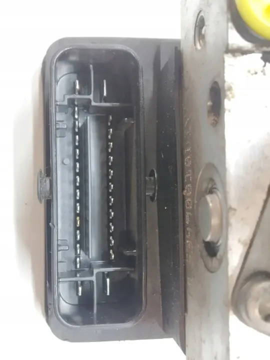 Bomba ABS OEM 6R0614517CA para Skoda Rapid I image 3