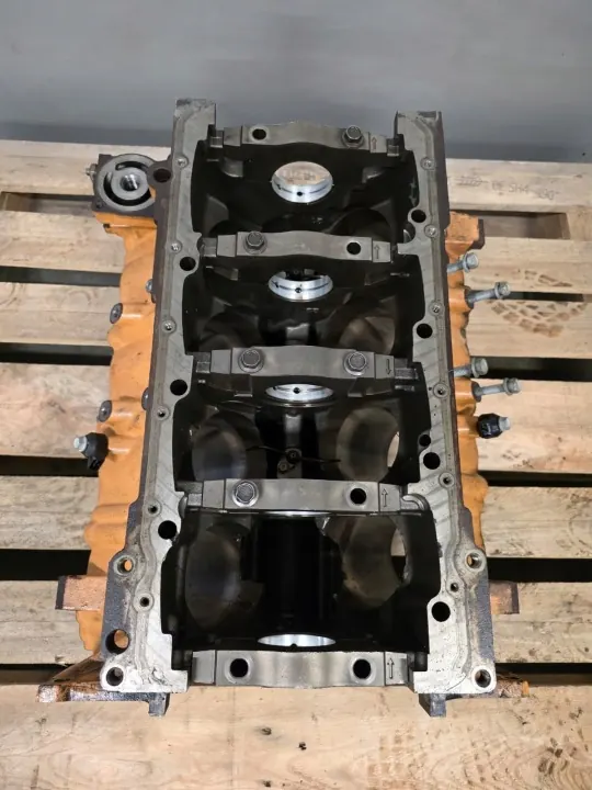 Dodge 6.4 SRT HEMI V8 motorblocksbord OEM image 8