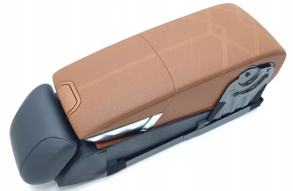 Accoudoir cuir marron OEM 5A36745-07 pour BMW G70 image 3