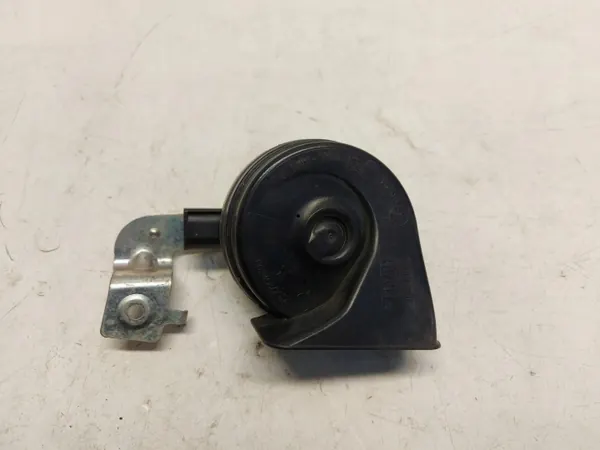Klaxon droit BMW OEM 7492206 pour G21 G20 330e image 2