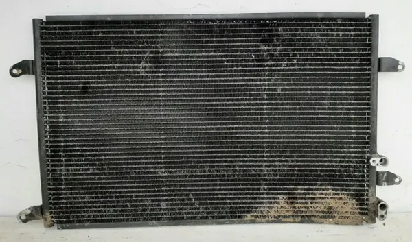 Condenseur AC OEM 3D0820411G pour VW Phaeton 3.0 TDI image 3