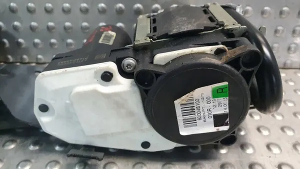 Säkerhetsbälte fram höger OEM S26380553 Mercedes image 3