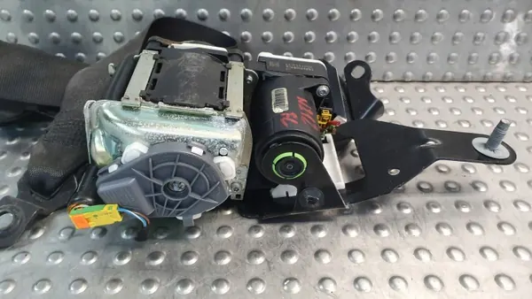 Säkerhetsbälte fram höger OEM S26380553 Mercedes image 4