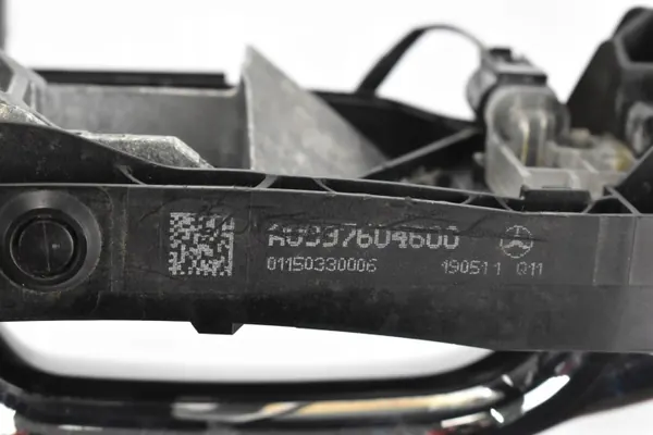 OEM A0997604600 Höger Framdörrhandtag Chrome Keyless image 4