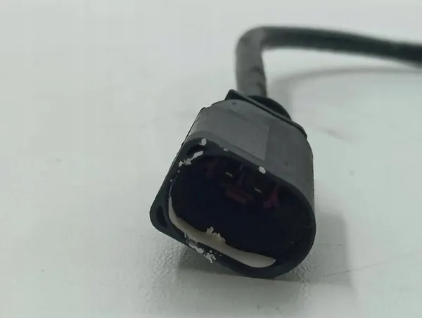 Sensor de temperatura de escape Volkswagen PASSAT B8 2016 OEM image 5