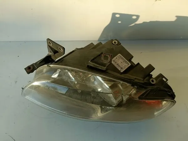 Audi A4 B7 linker koplamp OEM 8E0941003AM Bi-Xenon image 3