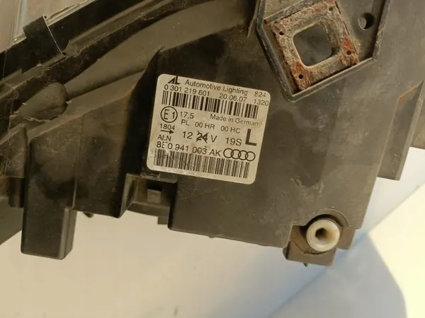 Audi A4 B7 linker koplamp OEM 8E0941003AM Bi-Xenon image 4