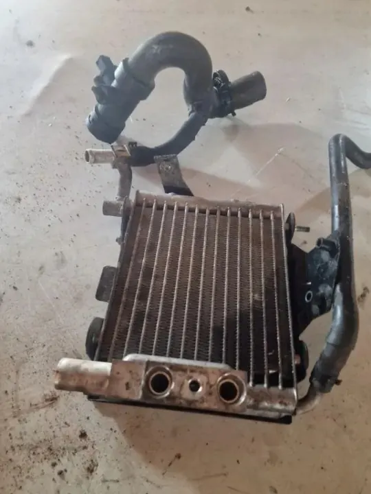 Refroidisseur de boîte Audi OE d'occasion OEM 4Z7203503 image 2