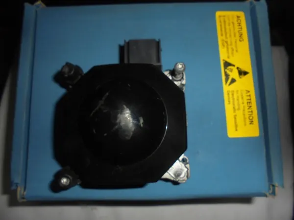 Capteur radar OEM 760907561B pour VW Touareg 3 image 2