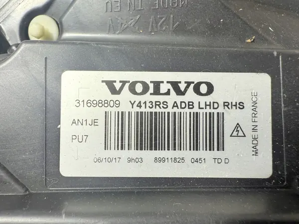 Volvo XC60 oikea ajovalo xenon 31698809 image 5