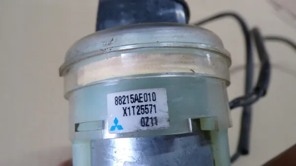Mitsubishi OE Hubstation OEM 88215AE010 image 9