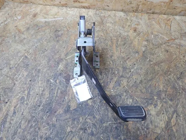 Bremspedal Isuzu D-Max OEM 8973187990 image 2