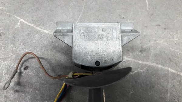 Scheibenwischerschalter OEM 1363820 für Volvo V240 image 4