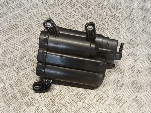 BMW OEM 7475674 Réservoir Filtre à Charbon Usagé image 10