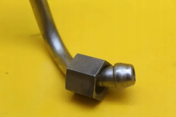 Mangueira de óleo turbo Seat Ibiza 6J IV 1.4 TDI 03G145771J image 7