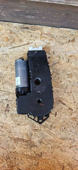 Motor de teto solar Mercedes OEM 0390200100 - Usado image 5