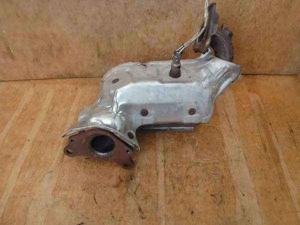 Catalisador Nissan OE 208A08304R image 2