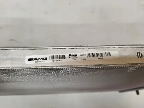 Radiateur d'eau OEM A0995008501 pour Mercedes Classe C image 5