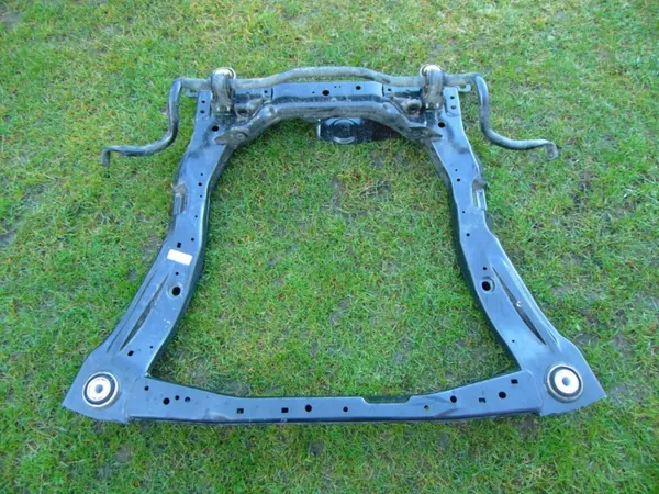Viga del eje delantero OEM 84698991 para Opel Insignia B image 2