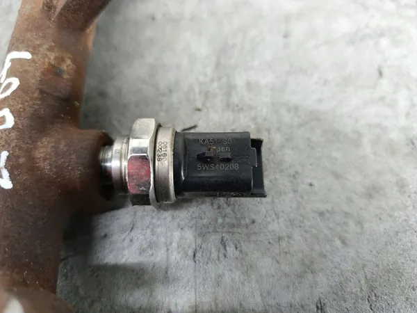 Insprutningsräl OEM 8200296867 för Renault Scenic II image 5