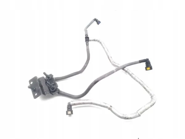 Conduto de combustível Land Rover OEM AH4Q-9B325-BC image 10
