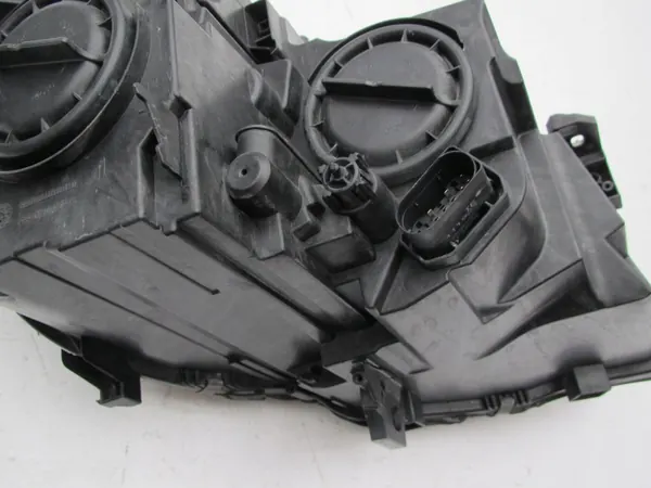 MERCEDES CLA C117 A117 2013 - LINKER KOPLAMP H7 H15 OEM image 9