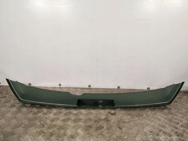 Subaru Forester Spoiler OEM FBZ7818 - Gebruikt image 5