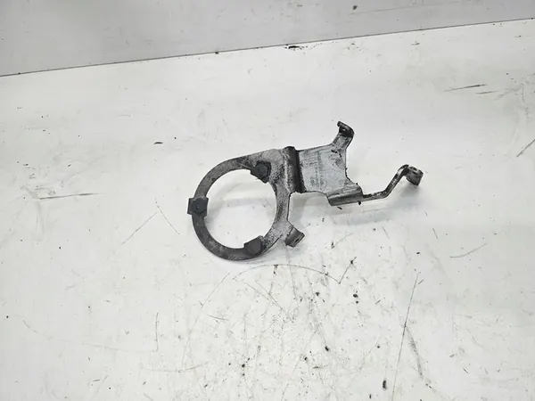 Support de pompe à air Audi A3 S3 R32 022131085H image 2