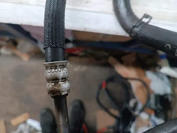 OEM zbiorniczk płynu wspomagania l322 stuurbekrachtigingsreservoir image 7