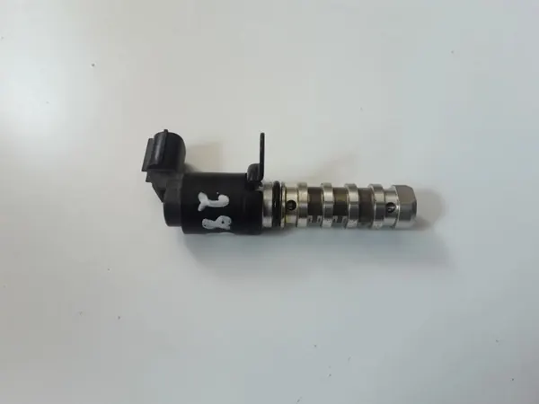 Válvula Hyundai Ioniq OEM 70302002902P - Usado image 2