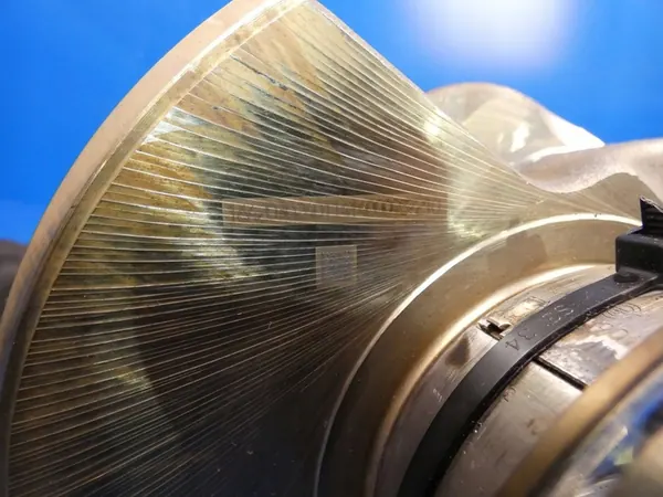 Vevaxel Diesel M642 Mercedes OE A6420302401 image 3