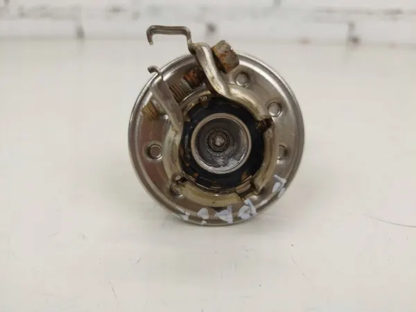 Jaguar AdBlue-Injektor OEM 05174839 - Gebraucht image 3