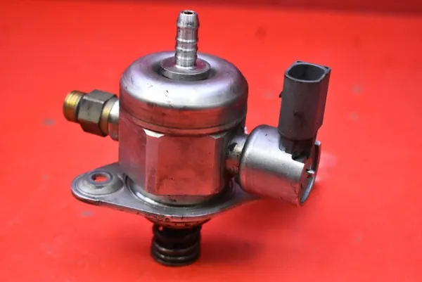 OEM 06H127025K Högtrycksbränslepump Audi A4 B8 image 6