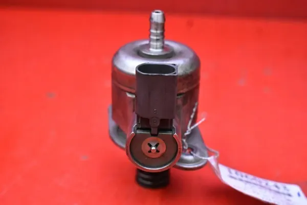 OEM 06H127025K Högtrycksbränslepump Audi A4 B8 image 7